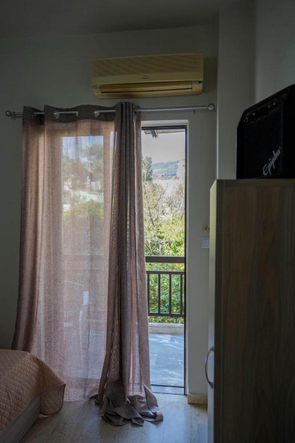 Central House Karistos การิสโตส ภายนอก รูปภาพ