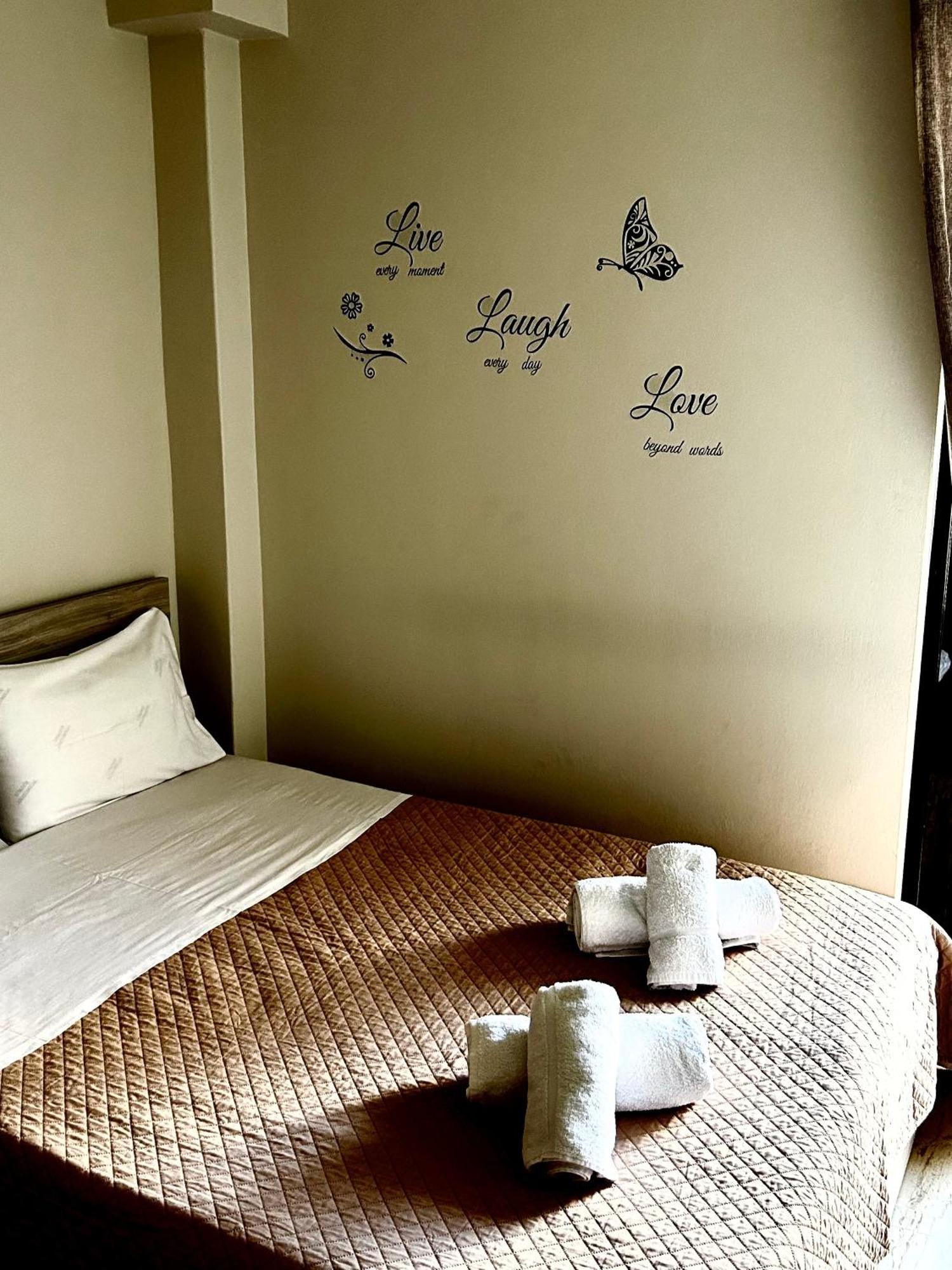 Central House Karistos การิสโตส ภายนอก รูปภาพ